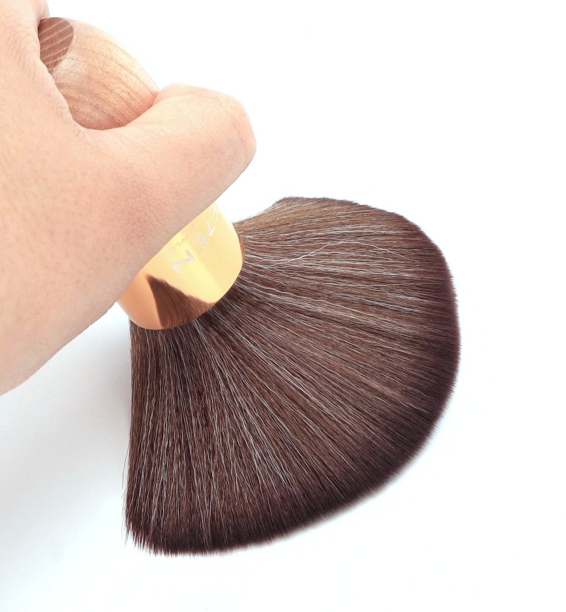  Se7en Styles Gold Wooden Neck Brush 